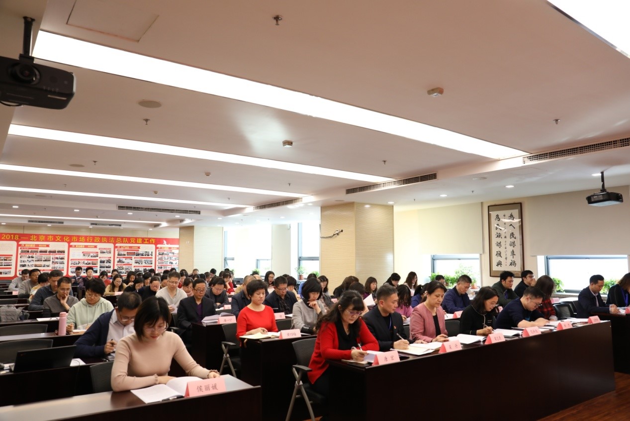 1届会员02.jpg 1届会员02.jpg